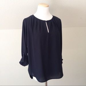 Pleione cuffed sleeve blouse in navy.